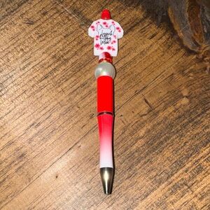 Red and White ombré Pen with Pearl Accent